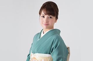 写真館 スタジオ アンジェのレンタル衣装メニュー